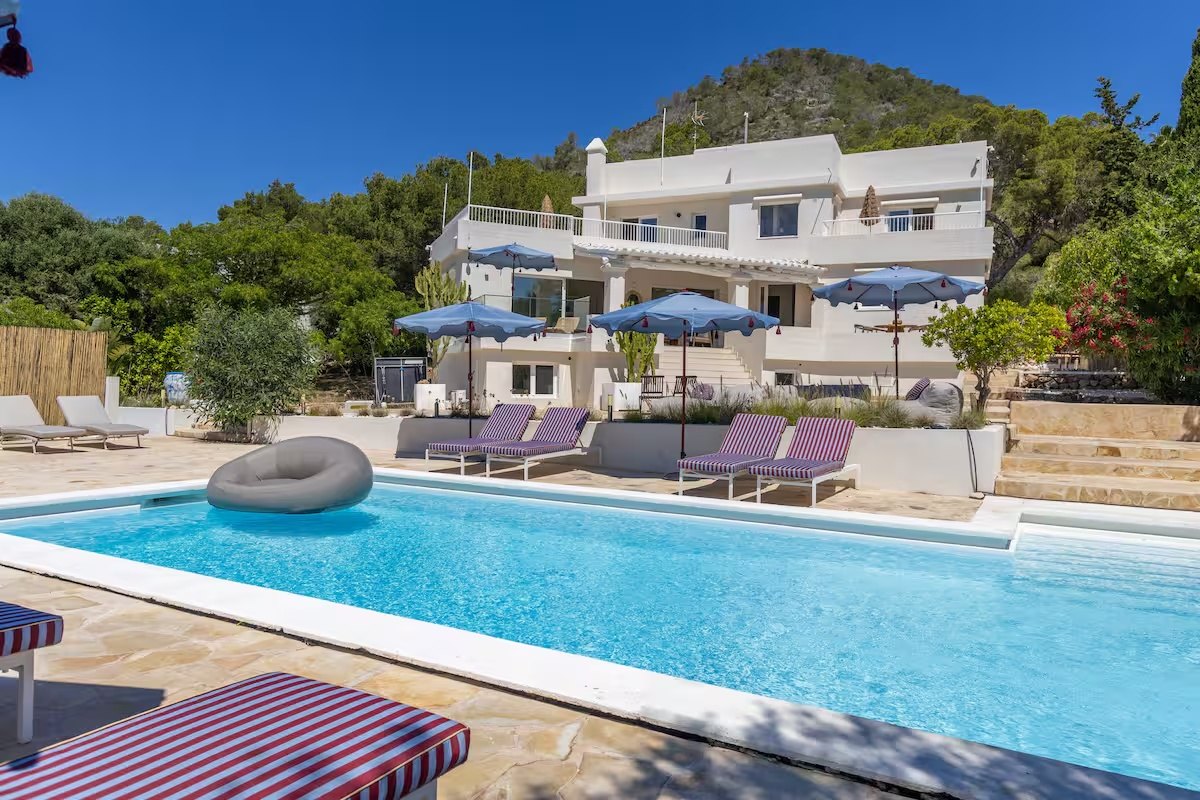 Ibiza · Kernsanierung einer Villa · 2025